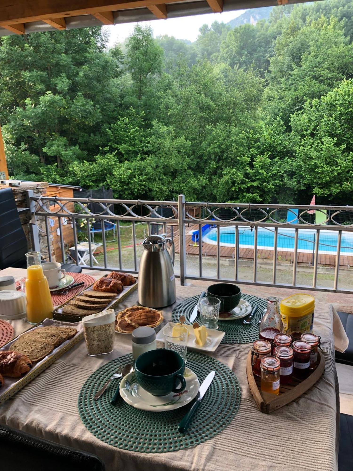 Bed and Breakfast Au Bord De L Eau Surba Zewnętrze zdjęcie
